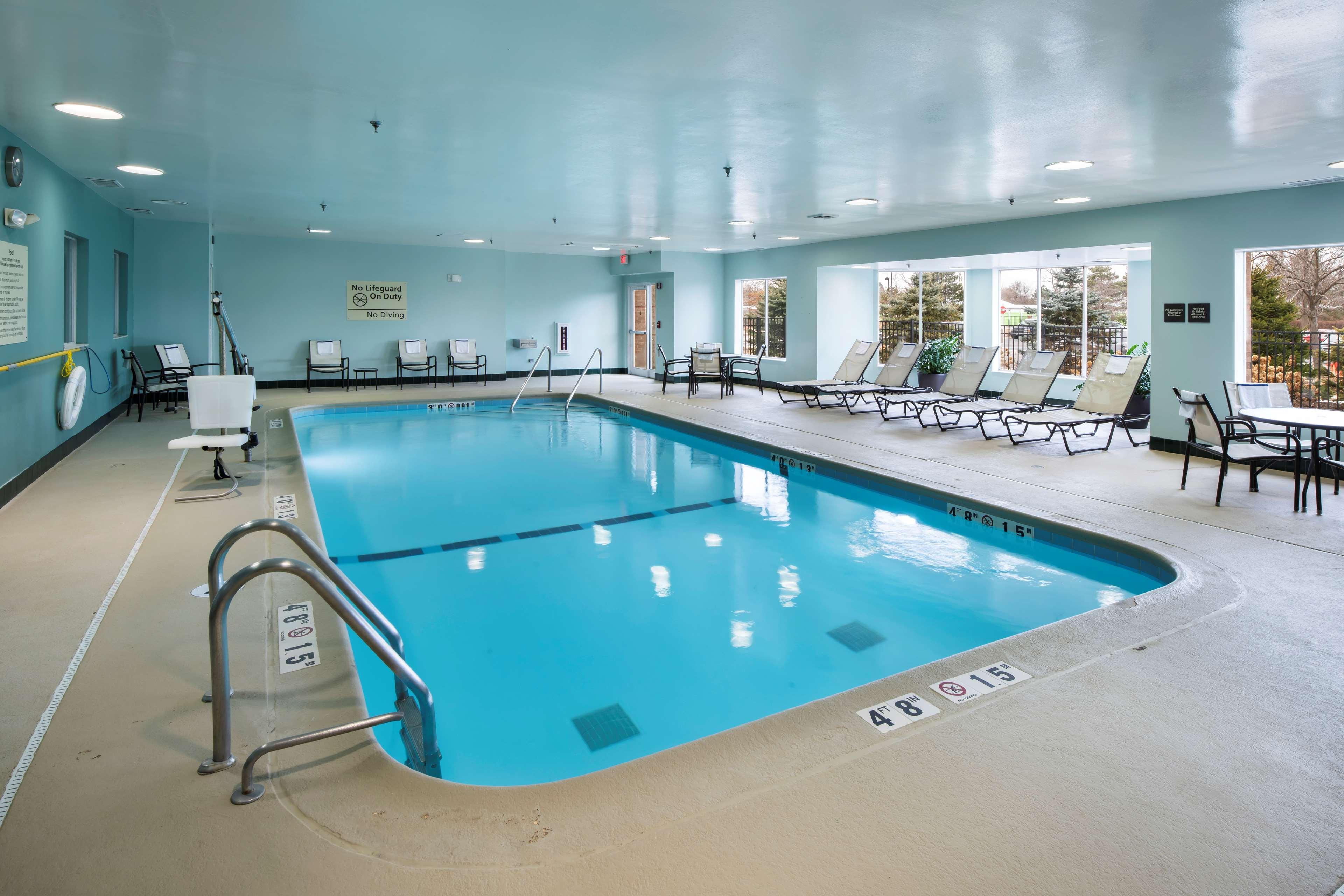 Hampton Inn & Suites Lincolnshire Esterno foto